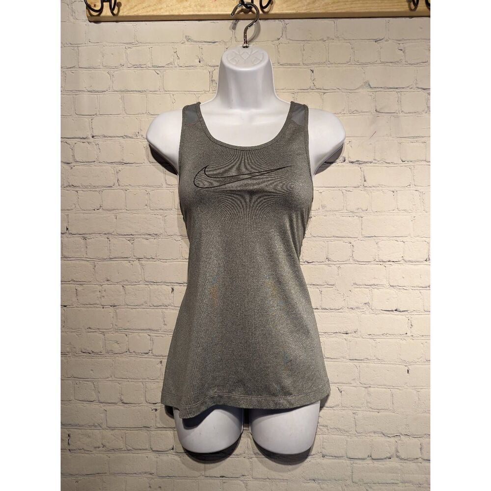 Nike athletic tank top size small